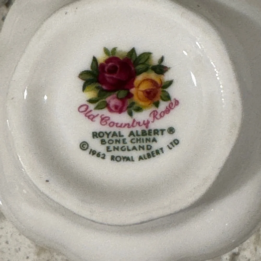Royal Albert, Old Country Roses vintage 1962